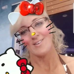 Meet your Posher, Sandie